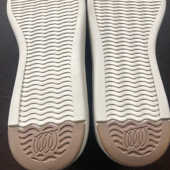 Woolloomooloo Darwin Merino Wool Comfort Sneaker - Picture 9 of 10